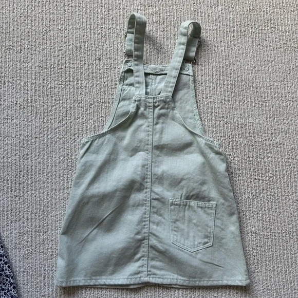 Zara Bundle 4-5t girls dresses - Picture 9 of 11